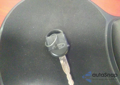 2008 Ford E-150 Commercial/Recreational z USA, uszkodzony, nr VIN 1FTNE14W08DA12908